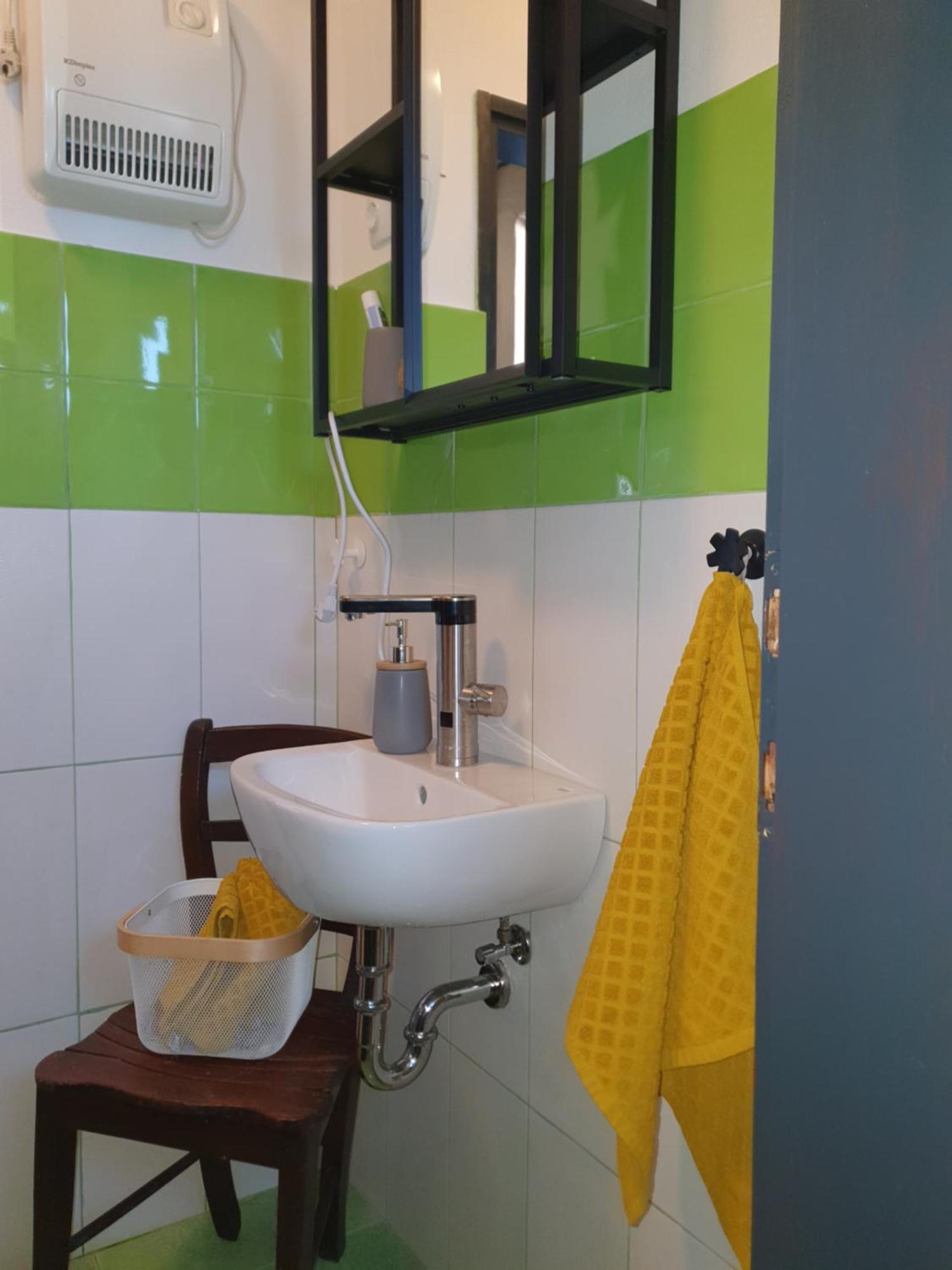 Apartment With Terrace Nona Pavla โทลมิน ภายนอก รูปภาพ
