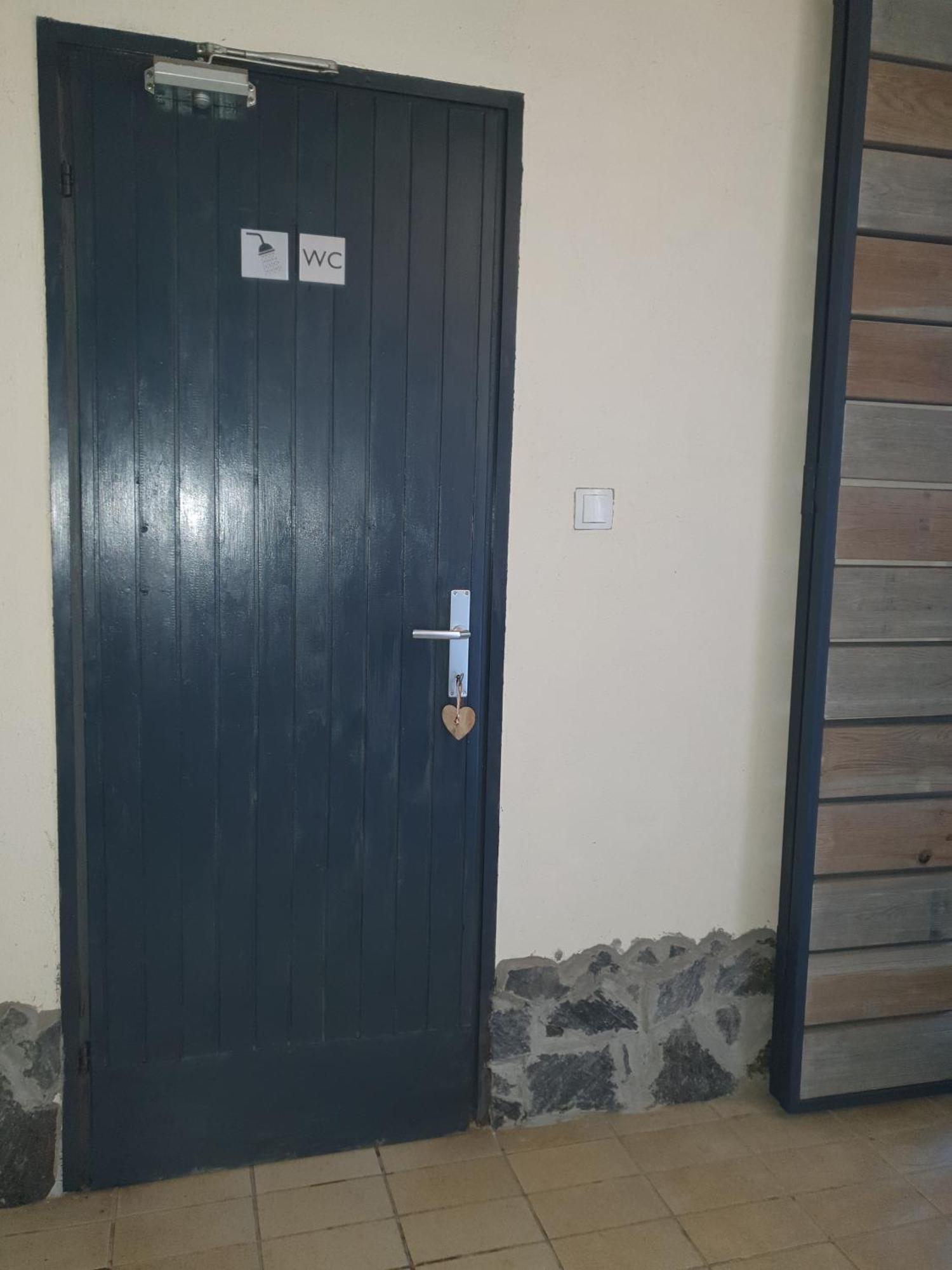 Apartment With Terrace Nona Pavla โทลมิน ภายนอก รูปภาพ