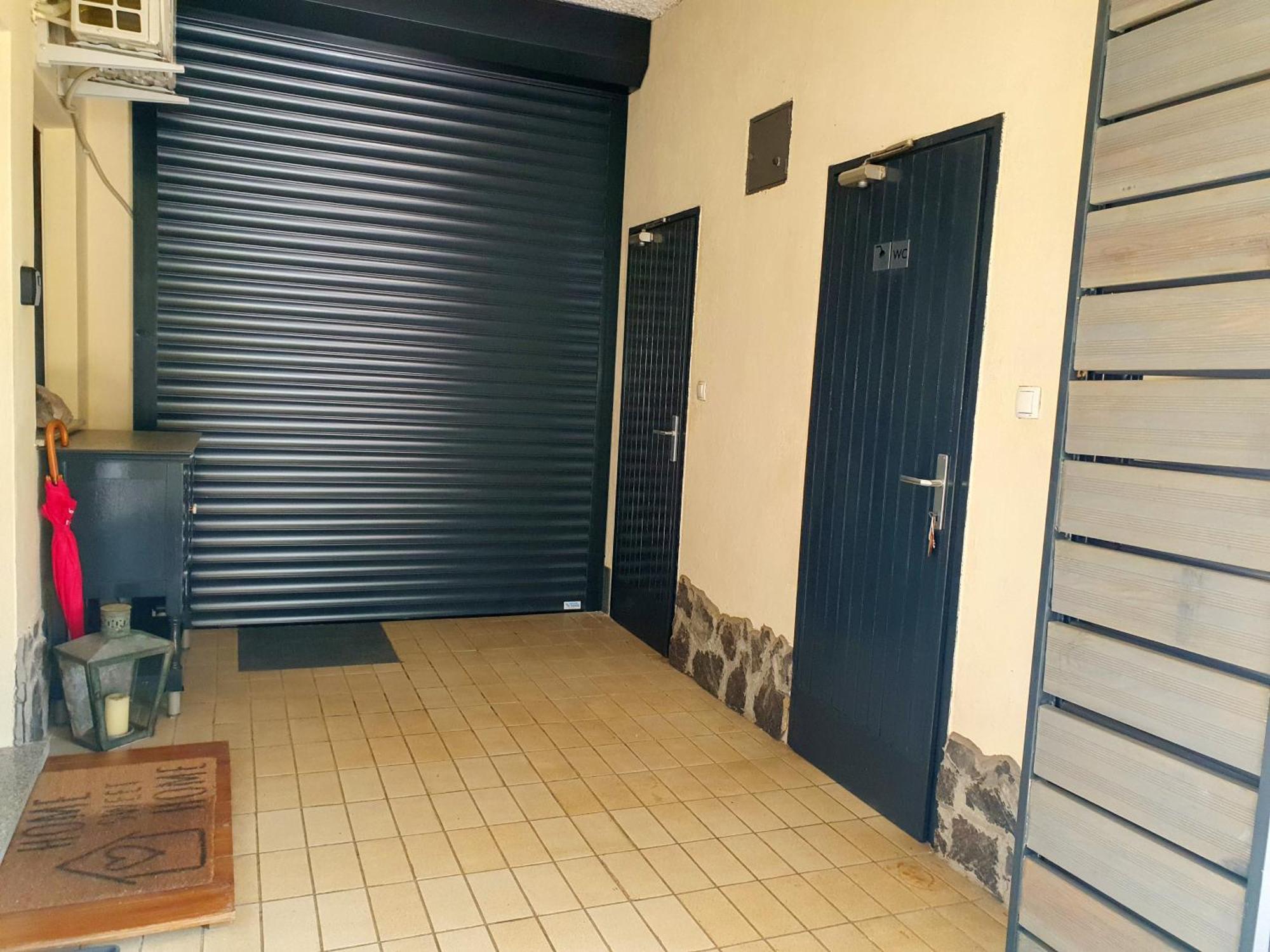 Apartment With Terrace Nona Pavla โทลมิน ภายนอก รูปภาพ